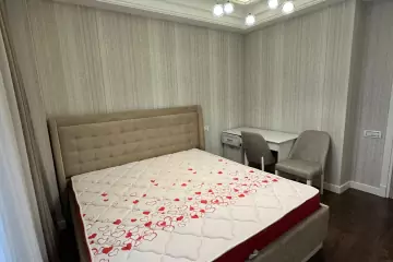 Aylıq Kirayə Yeni Tikili Elmler Akademiyasıda