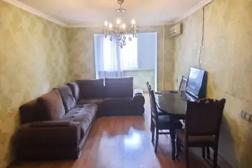 Aylıq Kirayə Köhnə Tikili İçərişəhərdə