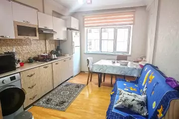 Satılır Yeni Tikili Yeni Yasamalda