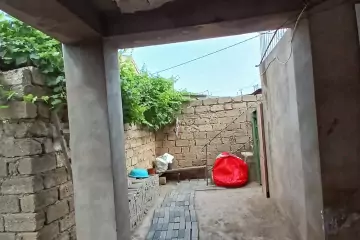 Satılır Həyət Evi Suraxanıda