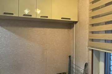 Aylıq Kirayə Köhnə Tikili Elmler Akademiyasıda