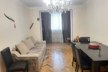 Aylıq Kirayə Köhnə Tikili Elmler Akademiyasıda