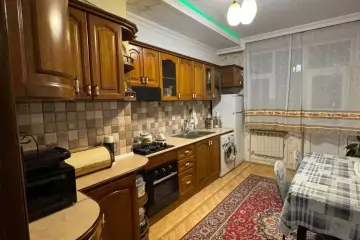 Satılır Yeni Tikili 9-cu Mikrorayonda