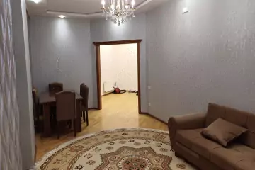 Aylıq Kirayə Yeni Tikili Elmler Akademiyasıda