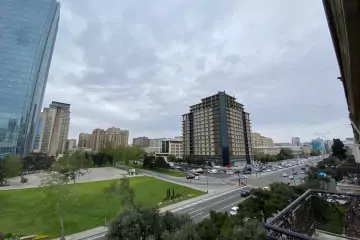 Aylıq Kirayə Köhnə Tikili Ağ şəhər Kompleksində