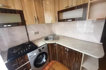 Aylıq Kirayə Köhnə Tikili İçərişəhərdə