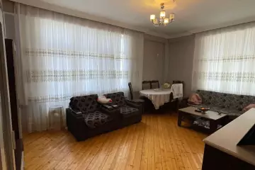 Satılır Yeni Tikili Yeni Yasamalda