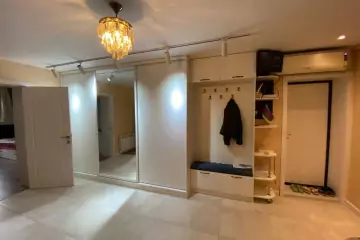Aylıq Kirayə Köhnə Tikili Ağ şəhər Kompleksində