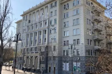 Aylıq Kirayə Köhnə Tikili İçərişəhərdə