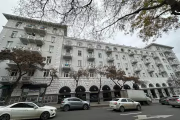 Aylıq Kirayə Köhnə Tikili İçərişəhərdə