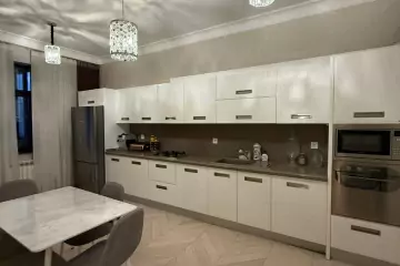 Aylıq Kirayə Yeni Tikili Papanin Körpüsüdə
