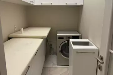 Aylıq Kirayə Yeni Tikili Papanin Körpüsüdə
