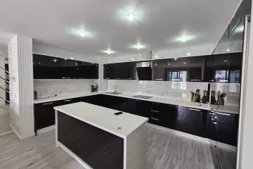 Aylıq Kirayə Köhnə Tikili Port Baku Residence'də