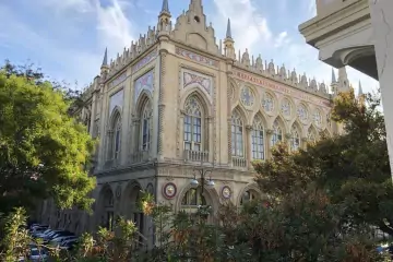 Aylıq Kirayə Köhnə Tikili İçərişəhərdə