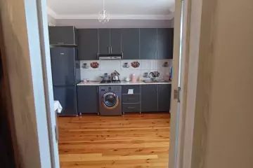 Satılır Həyət Evi Buzovnada