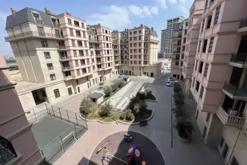 Aylıq Kirayə Yeni Tikili Ağ şəhər Kompleksində