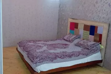 Satılır Köhnə Tikili Biləcəridə