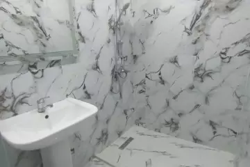 Satılır Köhnə Tikili Biləcəridə