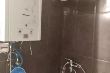 Satılır Köhnə Tikili Köhnə Coratda