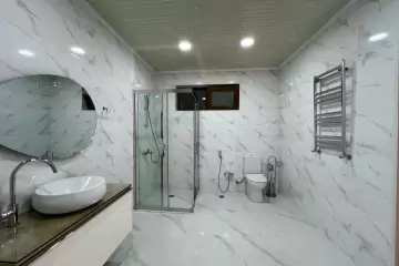 Satılır Köhnə Tikili İzmir Parkı