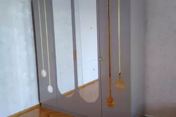 Aylıq Kirayə Köhnə Tikili Elmler Akademiyasıda