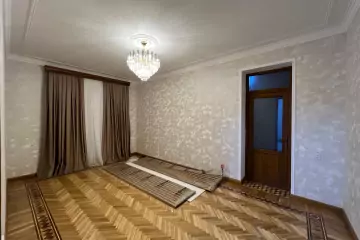 Satılır Köhnə Tikili İzmir Parkı