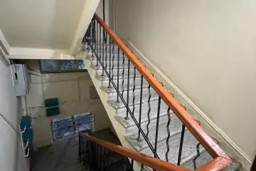 Satılır Köhnə Tikili İzmir Parkı