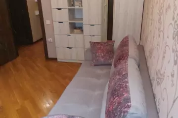 Satılır Yeni Tikili 1-ci Mikrorayonda