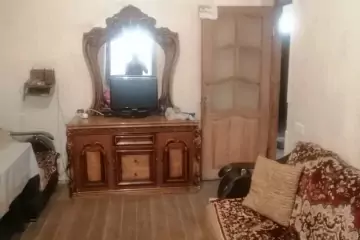 Satılır Həyət Evi Biləcəridə