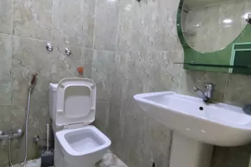 Satılır Köhnə Tikili Yasamal Bazarında