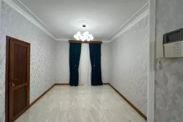 Satılır Köhnə Tikili İzmir Parkı