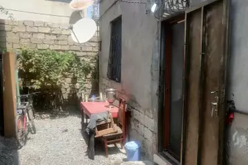 Satılır Həyət Evi Biləcəridə