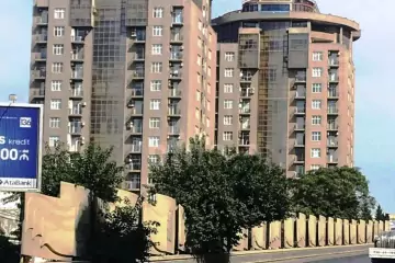 Satılır Yeni Tikili 28 May Metrosu ətrafında