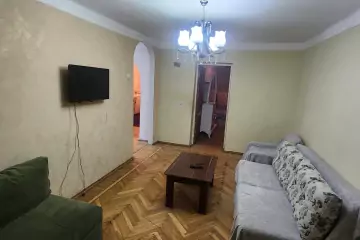 Aylıq Kirayə Köhnə Tikili Ağ şəhər Kompleksində 