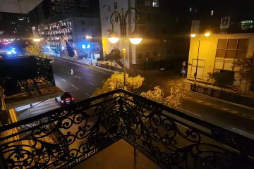 Aylıq Kirayə Köhnə Tikili Ağ şəhər Kompleksində