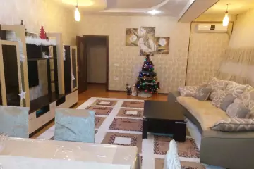 Satılır Yeni Tikili 1-ci Mikrorayonda
