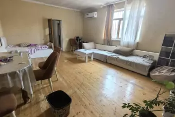 Satılır Həyət Evi Hövsanda
