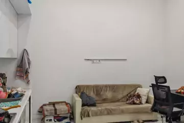 Aylıq Kirayə Köhnə Tikili Mərkəzdə