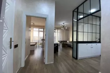 Aylıq Kirayə Yeni Tikili Grand Hayatda