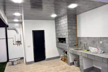 Satılır Həyət Evi Buzovnada