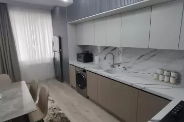 Satılır Yeni Tikili Nəsimi Bazarında