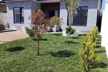 Satılır Həyət Evi Buzovnada