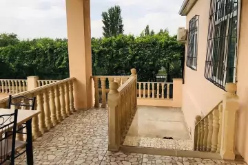 Satılır Həyət Evi Saatlı Rayonunda