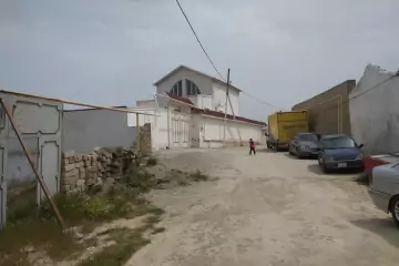 Satılır Torpaq Qaraçuxurda