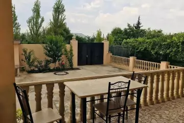 Satılır Həyət Evi Saatlı Rayonunda