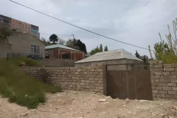 Satılır Torpaq Qaraçuxurda