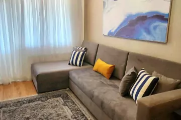 Aylıq Kirayə Yeni Tikili Heydər əliyev Mərkəzində