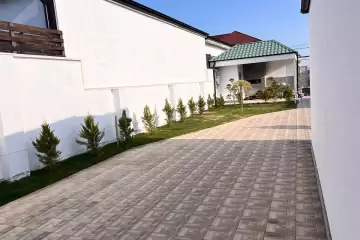 Satılır Həyət Evi Buzovnada