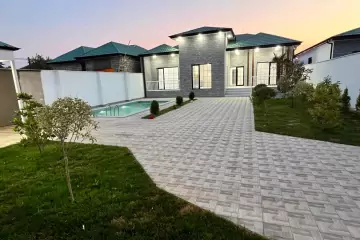 Satılır Həyət Evi Buzovnada