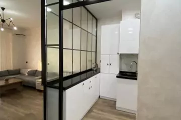 Aylıq Kirayə Yeni Tikili Grand Hayatda